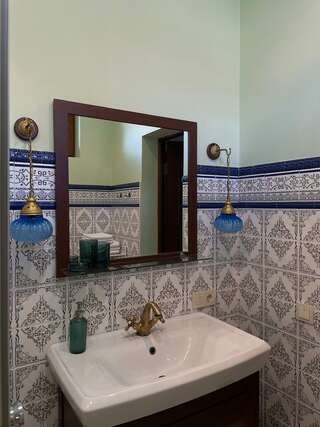 Гостевой дом Вилла Магриб и Шарк Поповка Двухместный номер с 1 кроватью или 2 отдельными кроватями-4