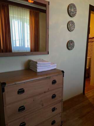 Гостевой дом Вилла Магриб и Шарк Поповка Двухместный номер с 1 кроватью или 2 отдельными кроватями-9