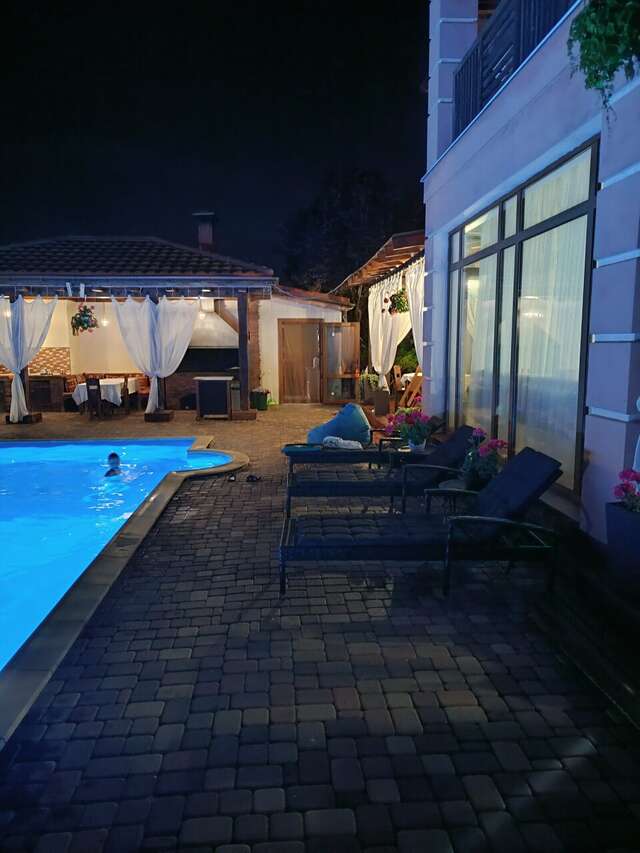 Гостевой дом Вилла Магриб и Шарк Поповка-94