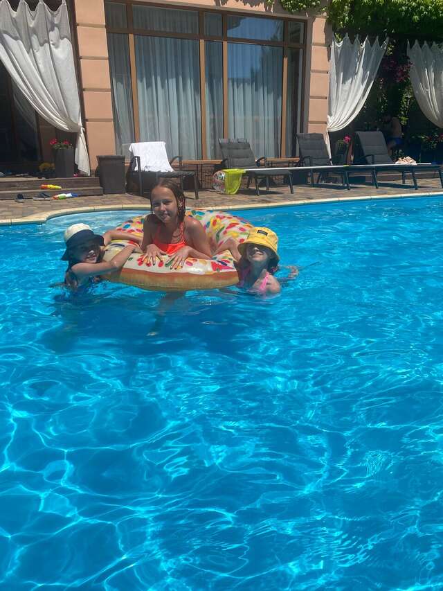 Гостевой дом Вилла Магриб и Шарк Поповка-72